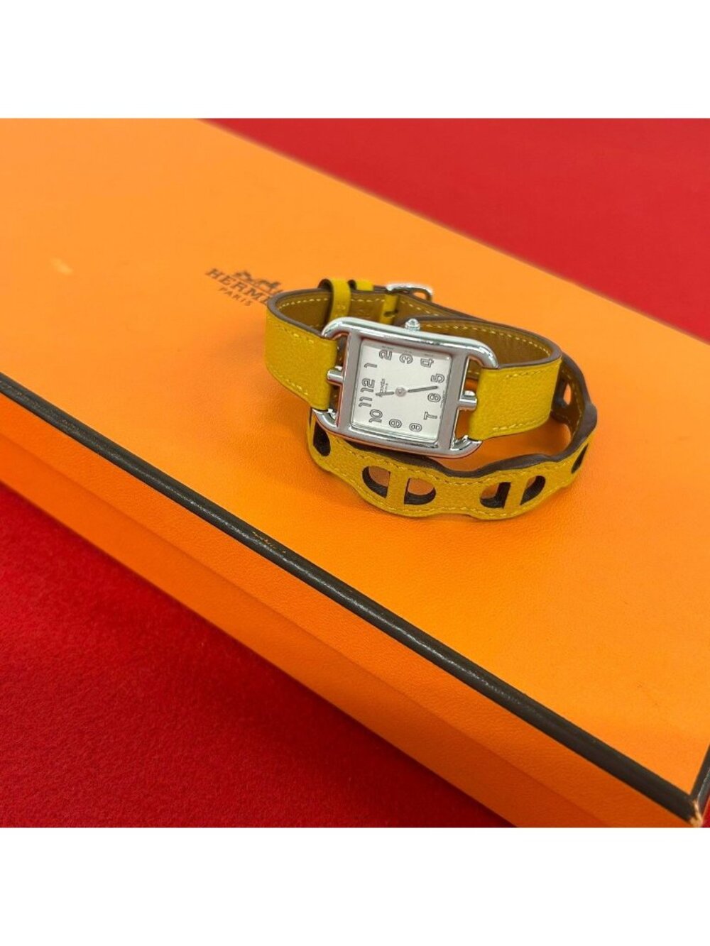 Hermes Cape Cod Veau Swift Stainless Steel Quartz Watch Jaune de Naple